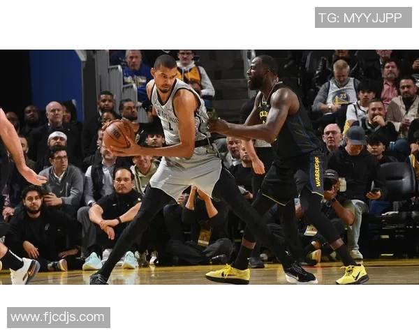 鹈鹕与勇士对决锡安精彩集锦回顾展现篮球魅力与激情瞬间